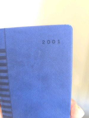 2001 calendar like new