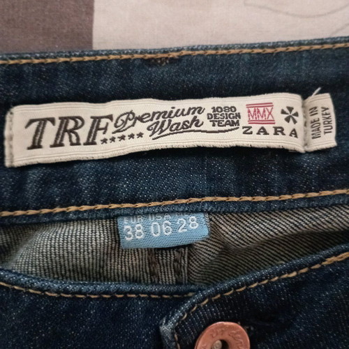 Zara jeans like new, classic fit, size 38, blue