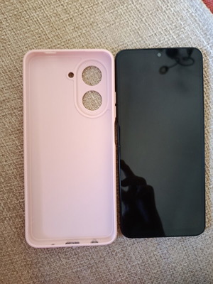Xiaomi Redmi A5 3/64 GB smartphone like new with case