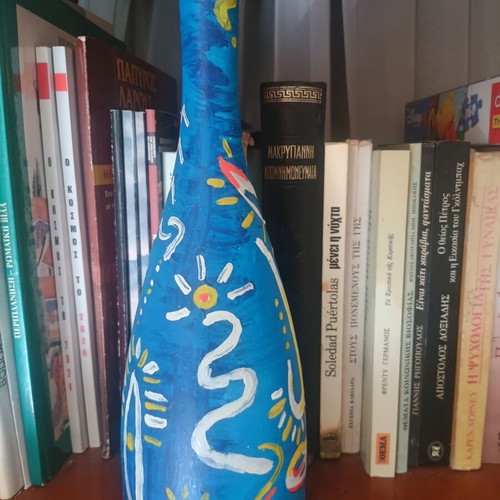 Handpainted bottle with indelible colors 31cm like new