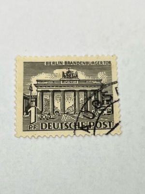 German stamp Brandenburg Gate 1949 like new