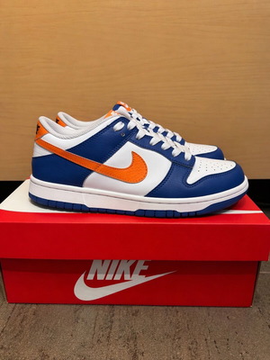 Nike Dunk Low “Knicks” size 38.5 like new