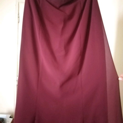 Women's grená set used (skirt, top, jacket)