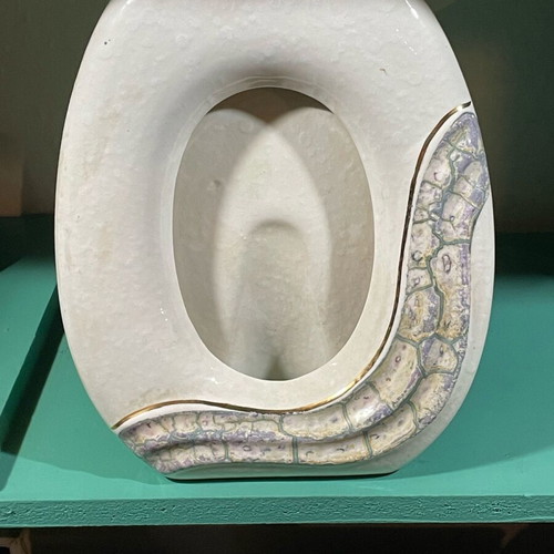 Porcelain oval frame like new, vintage