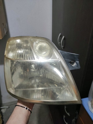 Right headlight from KIA Picanto 2005 model used