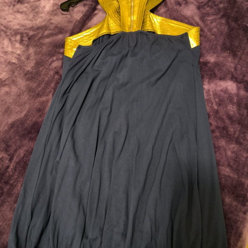 Women's dress like new, purple with gold details, size M