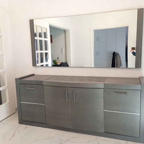 Sideboard with mirror like new