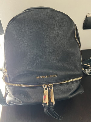 Michael Kors leather backpack used, black