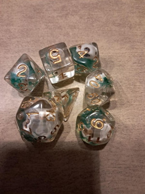 Skull with green leaf D&D dice set with bag
