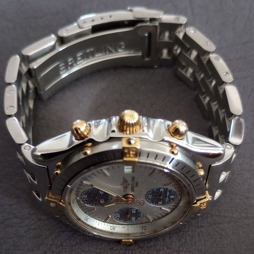Breitling Chronomat 40mm chronograph watch like new, gold and silver