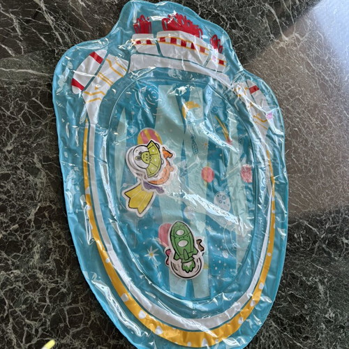 Playgo inflatable baby water mat like new, submarine design