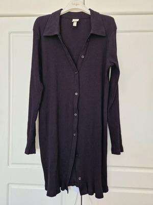 Black H&M dress with buttons and collar like new