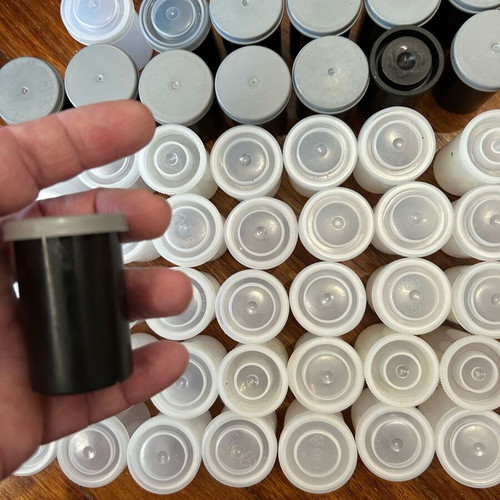 Vintage film canisters like new, pack of 49