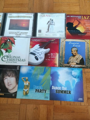 Foreign music CDs used, pack of 27