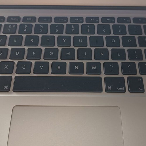 MacBook Air 13" like new, Intel Core i5, 8GB RAM, 128GB SSD