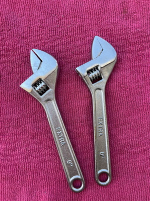 Adjustable wrenches size 6