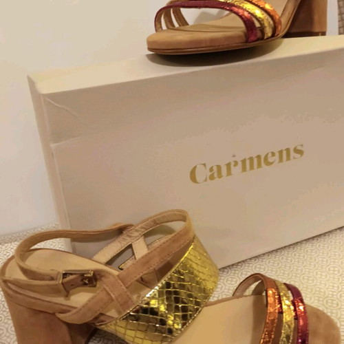 Carmens women's sandals new, size 38, brown multicolor