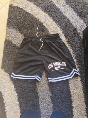 L shorts like new, summer style with pockets and drawstrings