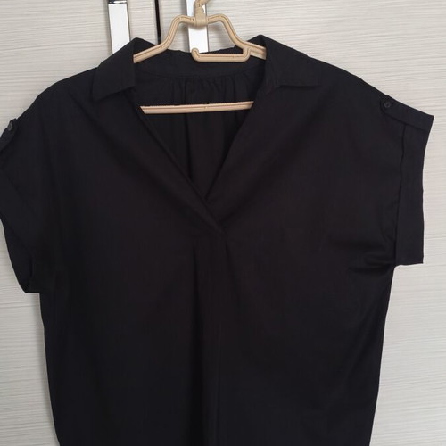 Black blouse one size like new with necklace gift
