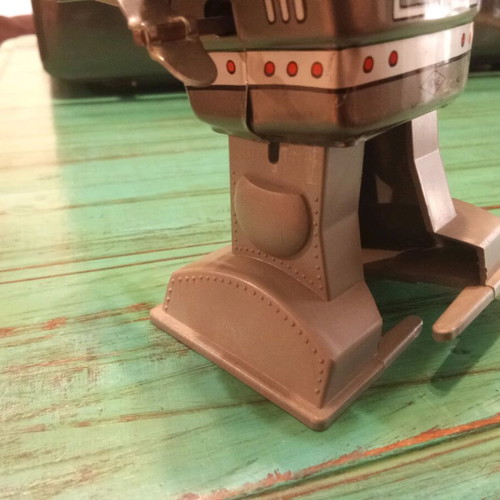 YONE robot used, wind-up tin-plastic, made in Japan