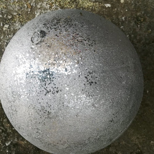 Display balls used, pack of 3, polystyrene with silver glitter