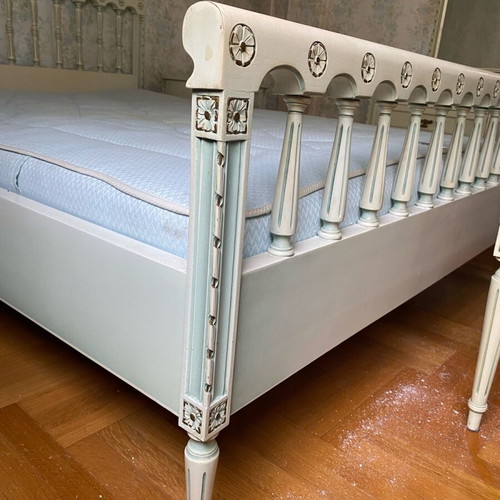Vintage bedroom set used, double bed, nightstands, dressing table, stool