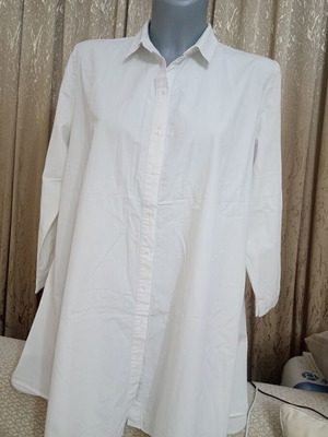 Zara women's long white shirt used, size M