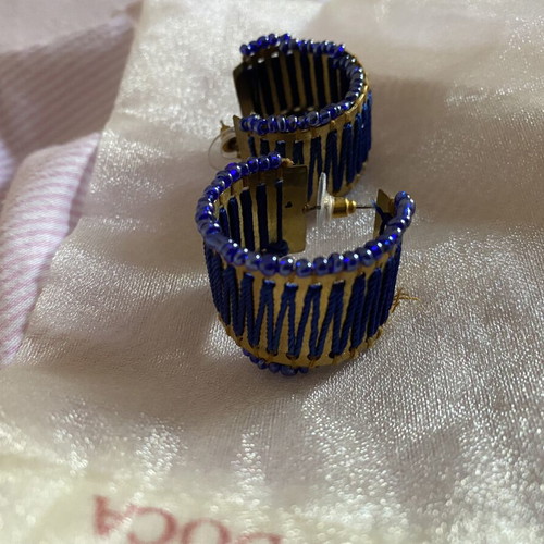 Earrings with blue and brown beads