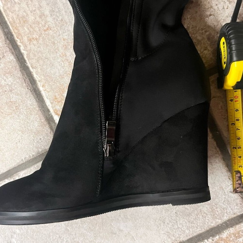 Keep Fred black wedge heel boots like new, size 38