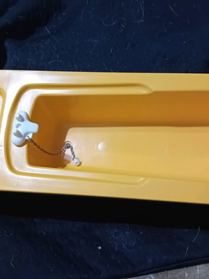 SINDY Pedigree beach and bathtub set new