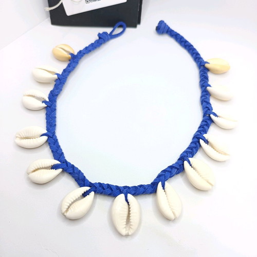 Boho choker necklace with natural shells blue, handmade