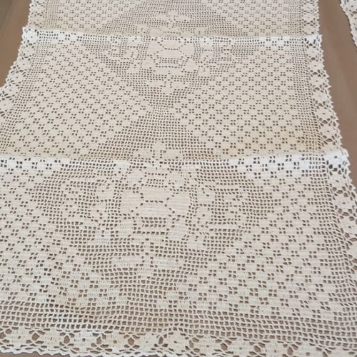 Set of 4 handmade crochet doilies new