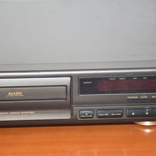 Technics SL-PG480A CD player used with new laser and belt