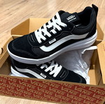 Vans Old Skool New Size 42 Black White