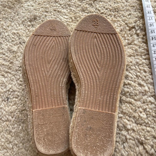 Saxo Blues girls' espadrilles size 28 with sequins like new, beige