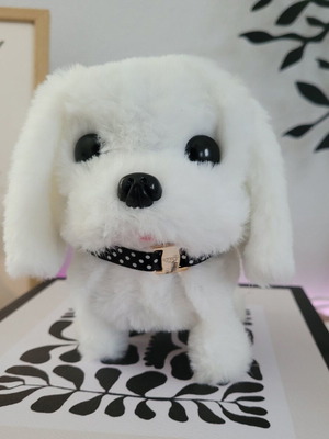 Interactive plush toy dog new, makes sounds and walks