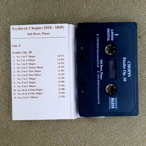 Chopin Etudes Op.10 and Op.25 cassette tape like new, classical