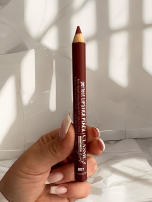Lip pencil new