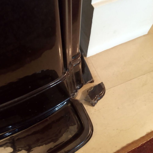 Beautiful Antique - Cast iron stove with outer dark brown glazing