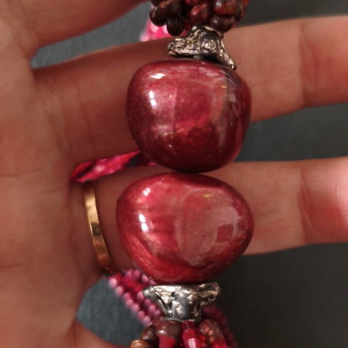 Necklace like new, handmade multistrand with red beads and marble-like stones