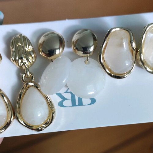 Earring set new