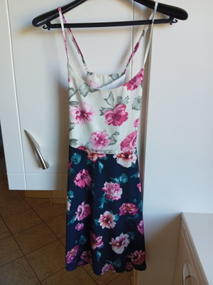 Glamorous floral summer mini dress size S like new