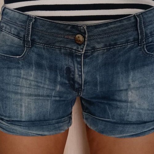 Bershka shorts like new, size L 40 12, blue