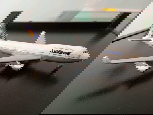 Boeing 747