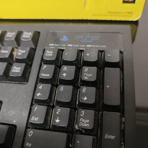 Ps2 πληκτρολόγιο μεταχειρισμένο με κουτί, αυθεντικό και σπάνιο
