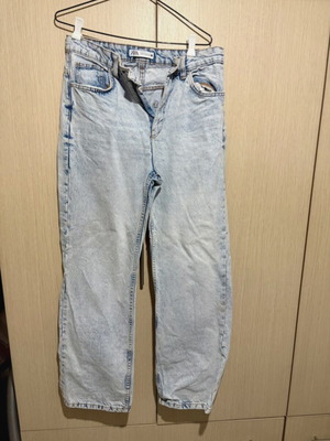 Zara light-colored jeans like new, straight fit, size L