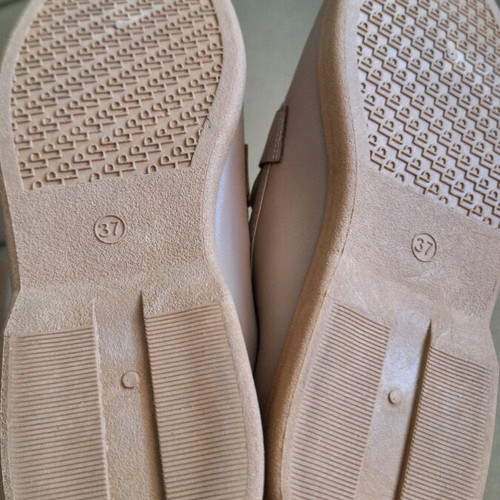 Loafers Bozikis nude new, size 37, beige