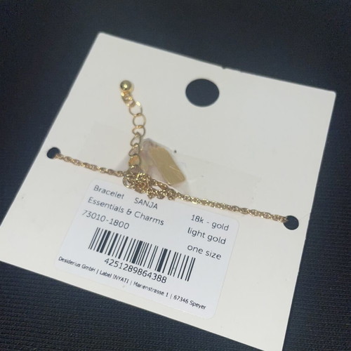 Inyati Sanja 18k Gold Bracelet new, Essentials & Charms