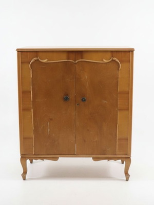 Vintage drawer cabinet used with shallow drawers and curved legs