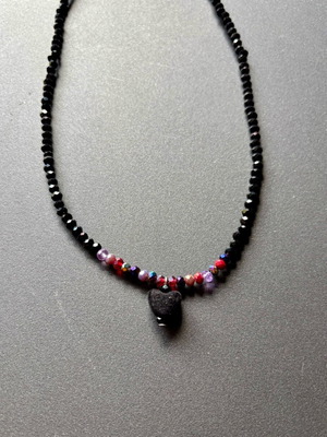 Handmade necklace with heart and steel extension new, black